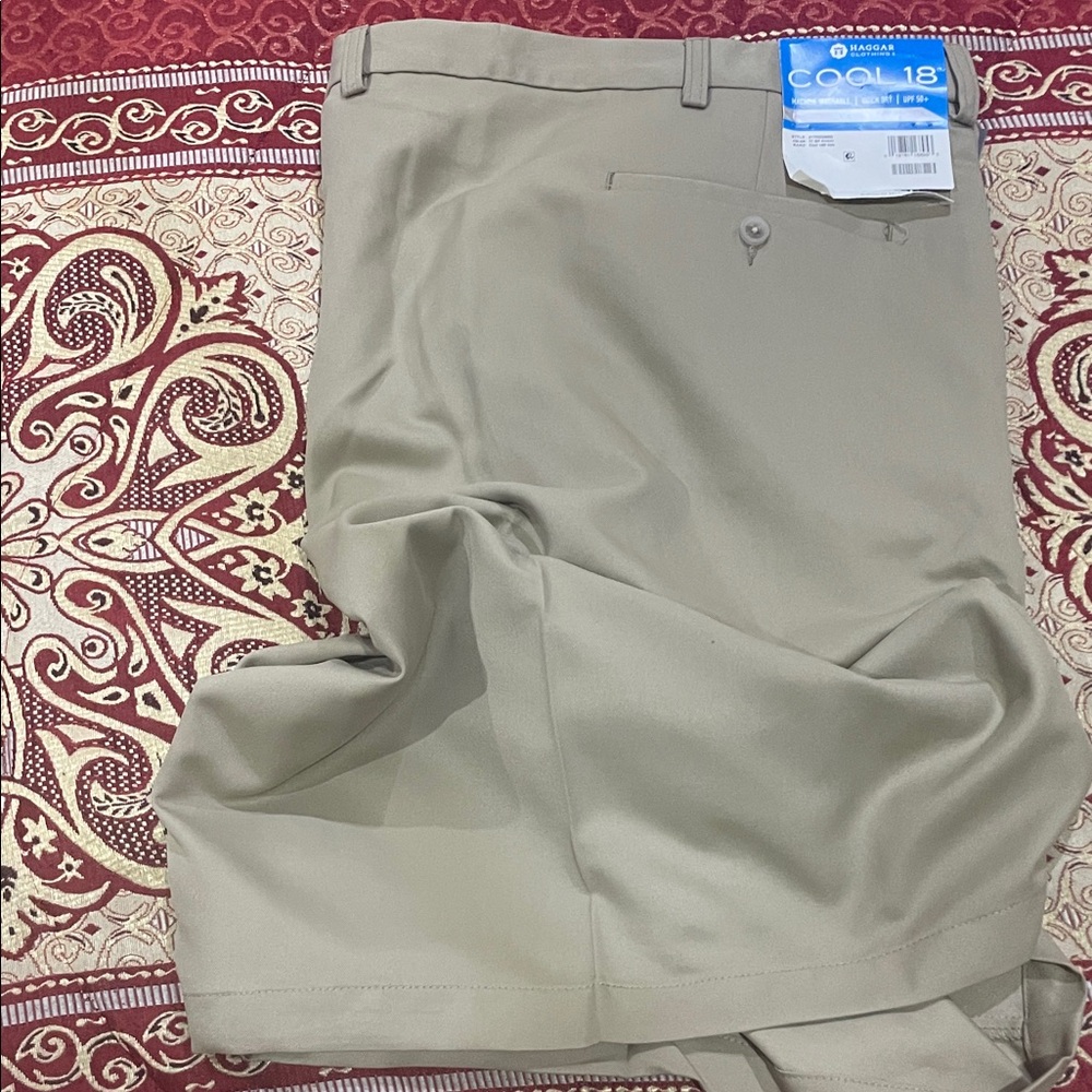 Haggar Men's Cool 18 Pleated Front Shorts - Light Tan